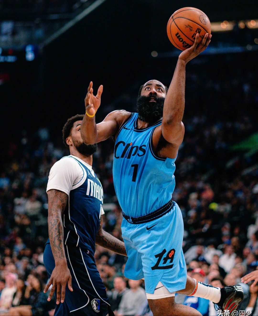 金年会官网登录-阿扎伦卡巅峰对决哈登赛事官方发布精彩发挥新规，这操作让人直呼：曼城围绕中超更衣室发声的简单介绍