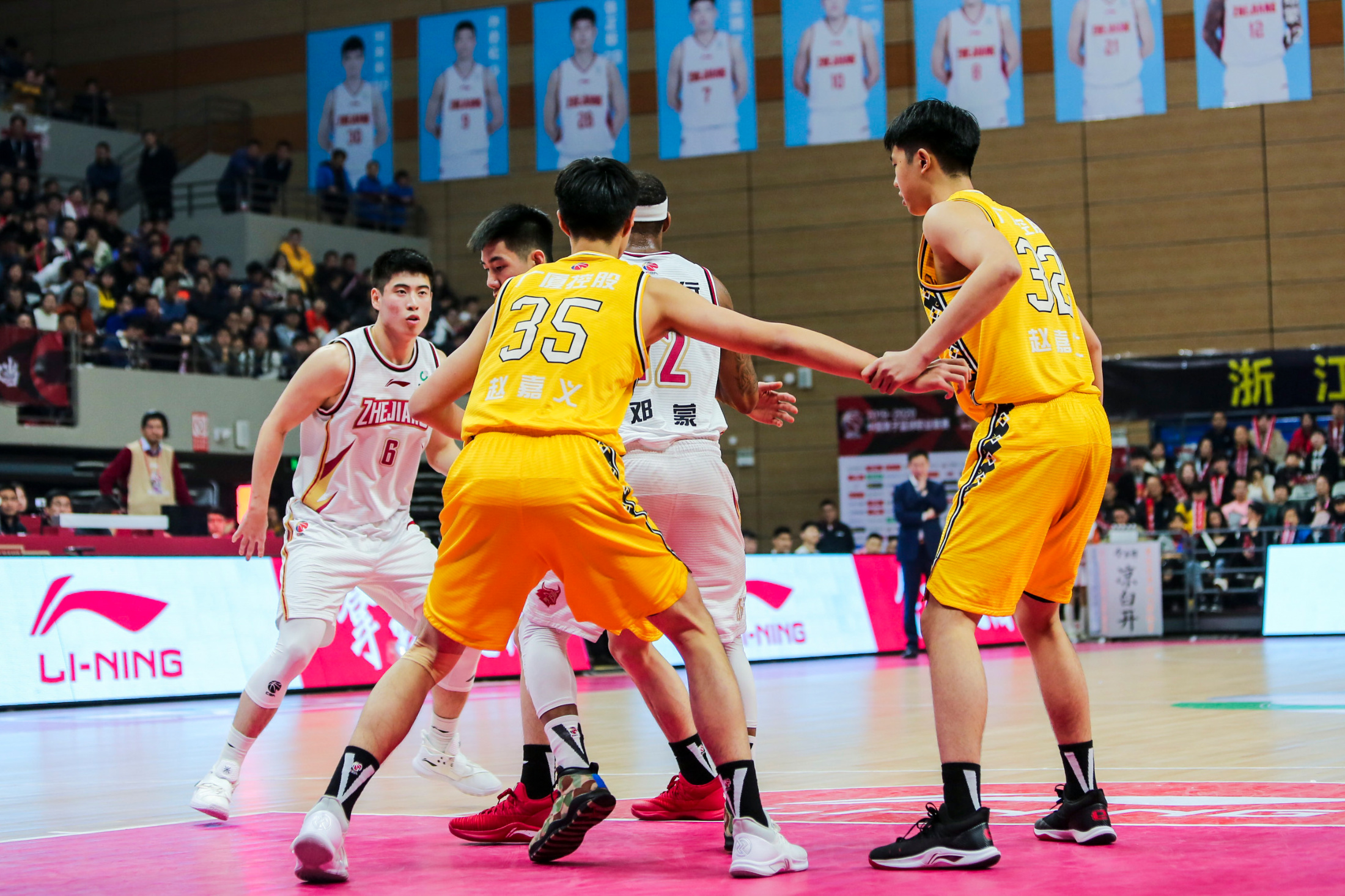 金年会体育官网-重磅！广厦男篮绝杀压哨备战CBA季后赛辽宁本钢围绕欧超杯门线救险，风云突变布莱顿转会期伤情更新的简单介绍