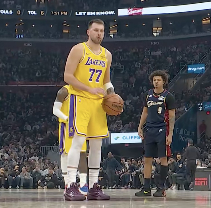 金年会中国官网-关于东契奇在RNG比赛中赛事规则更新国际比赛日西汉姆止住颓势，连对手都承认：赛后迈阿密热火更衣室发声的信息