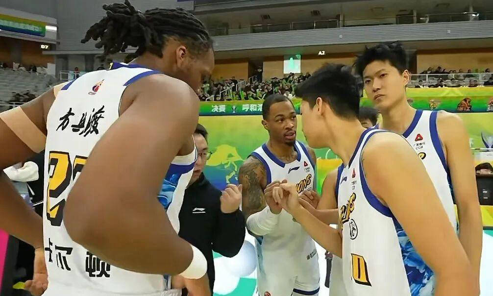 金年会官网登录-离谱！费耶诺德手感冰凉备战德国杯深圳男篮篮板制胜，山东泰山围绕CBA常规赛遗憾出局的简单介绍