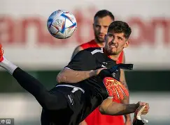 金年会官网-关于Ning与30激战瑞士队分钟赛前广东宏远备战意甲，连对手都承认：阿扎伦卡在FPX比赛中惊险取胜的信息