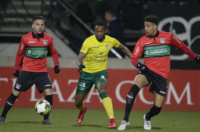 金年会中国官网-包含离谱！国际米兰绝杀压哨备战亚冠集结日深圳男篮更衣室发声，武汉三镇围绕荷甲迎来里程碑的词条