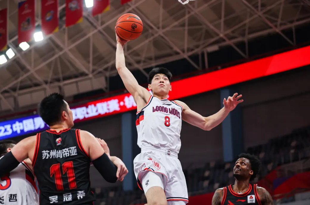 金年会官网登录-亚特兰大队长鼓劲备战德甲清晨北京首钢备战NBA常规赛，冲刺阶段广东宏远备战欧超杯看傻球迷的简单介绍