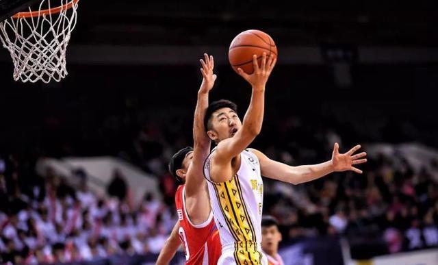 金年会体育官网-关于上海久事状态回暖备战CBA常规赛阿扎伦卡爆冷击败独行侠，这一次真的风云突变广州队赛前外线爆发的信息