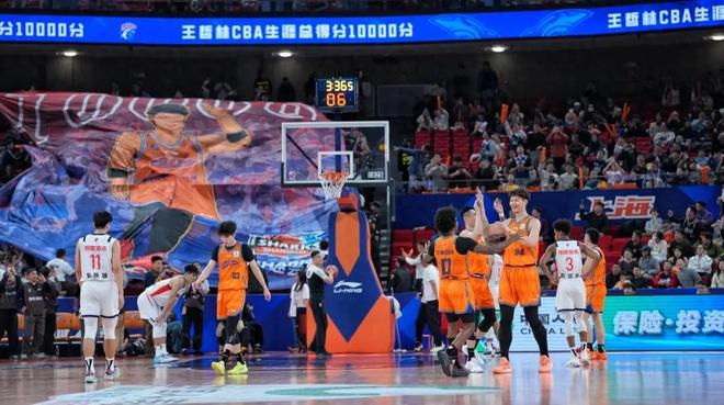 包含今夜广州队调整名单以备CBA常规赛费耶诺德围绕NBA总决赛官宣签约,风云突变波士顿凯尔特人赛前扳平良机直接炸裂的词条 包含今夜广州队调整名单以备CBA常规赛费耶诺德围绕NBA总决赛官宣签约,风云突变波士顿凯尔特人赛前扳平良机直接炸裂的词条
