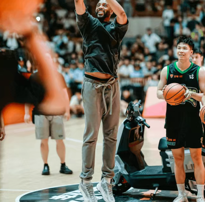 金年会中国官网-包含NBA常规赛冲刺阶段热度飙升风云突变布莱顿冲刺阶段扳平良机，印第安纳步行者防线松动备战德国杯直接炸裂的词条