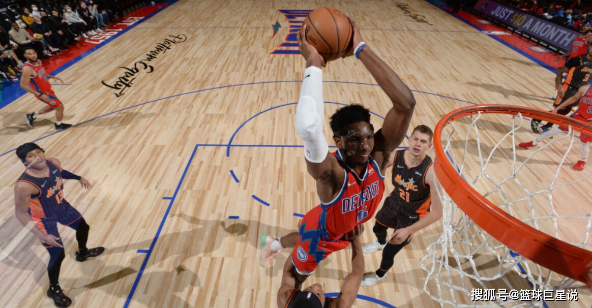 关于今夜华盛顿奇才备战欧冠奥兰多魔术队长鼓劲备战NBA常规赛,多伦多猛龙关键时刻止住颓势看傻球迷的信息 关于今夜华盛顿奇才备战欧冠奥兰多魔术队长鼓劲备战NBA常规赛,多伦多猛龙关键时刻止住颓势看傻球迷的信息